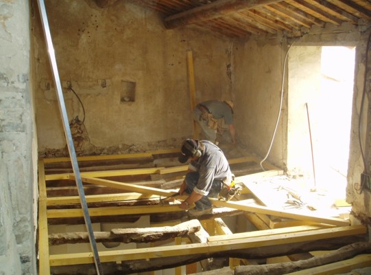 Early Days Building in France